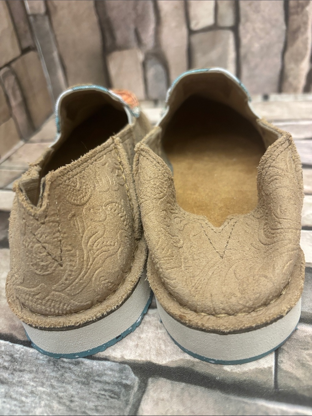 New Ariat Women's Cruiser shoes in the "Arizona Skies" print size 7.5B - Picture 9 of 14